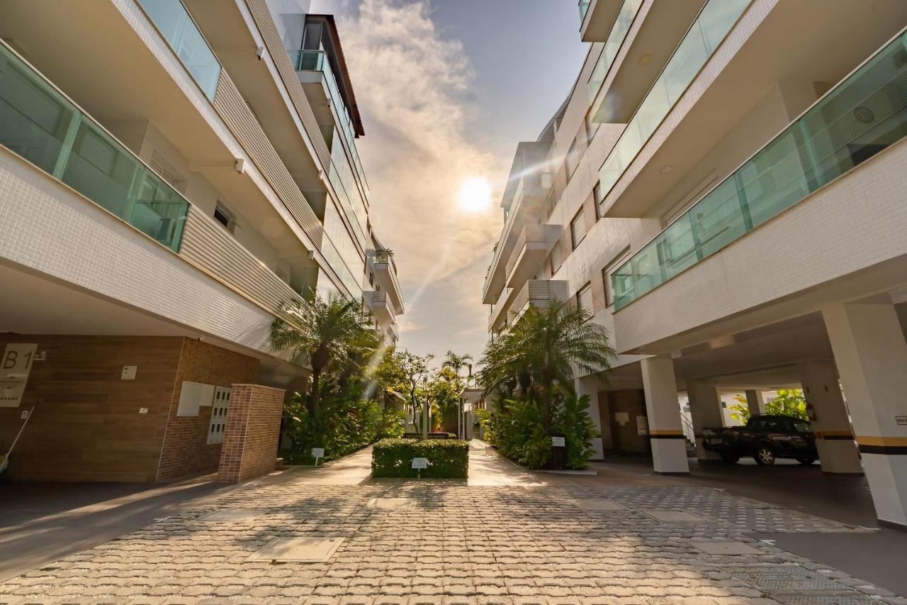 Varandas Do Atlantico - Aconchegante Apartamento Em Condo Pe Na Areia Bombinhas Exteriör bild